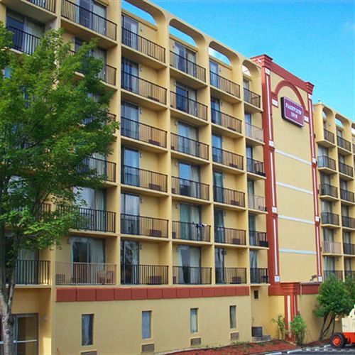 Knights Inn Six Flags Lodge West المظهر الخارجي الصورة